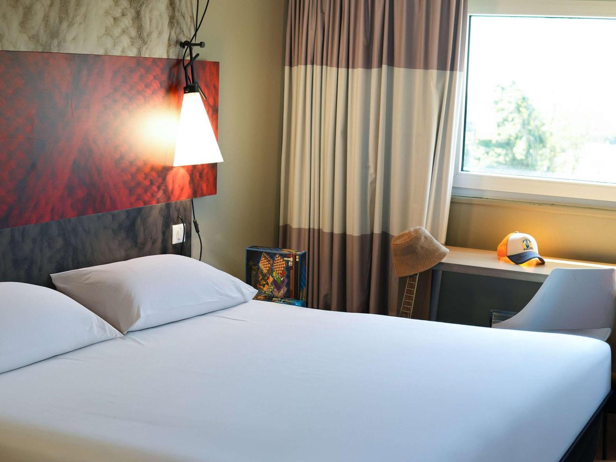 Ibis Caen Porte D'Angleterre Exteriér fotografie